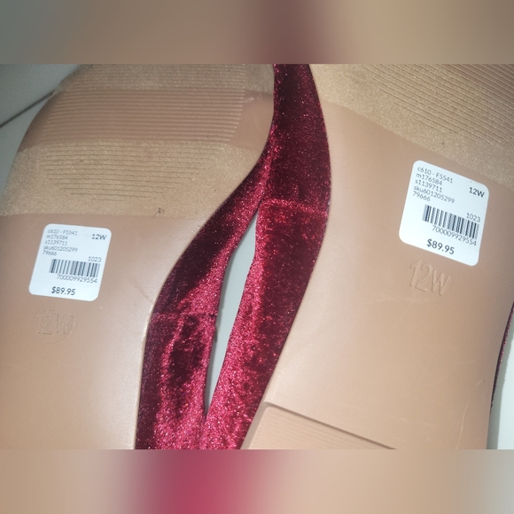 Lane Bryant Dream Cloud Bow Velvet Ballet Flats - Picture 4 of 6